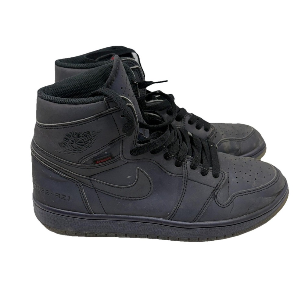 Size 10.5 - Air Jordan 1 Retro Zoom High Fearless